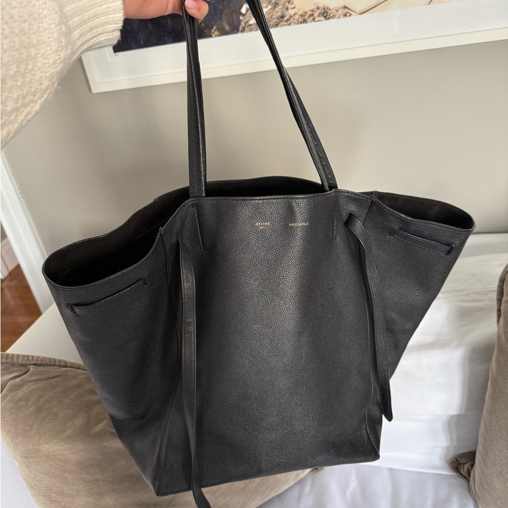 Celine Black Tote Bag Sleek Minimalist Design